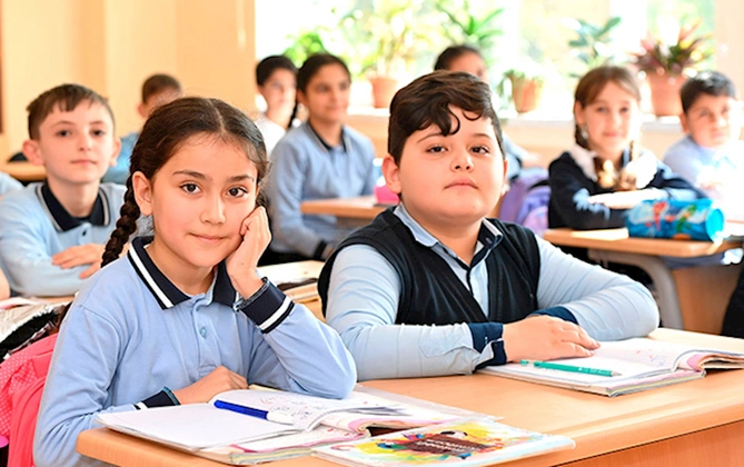 “Belə ailələrə dəstək göstərilməlidir” — Regionlarda uşaqlar niyə təhsildən yayınır?