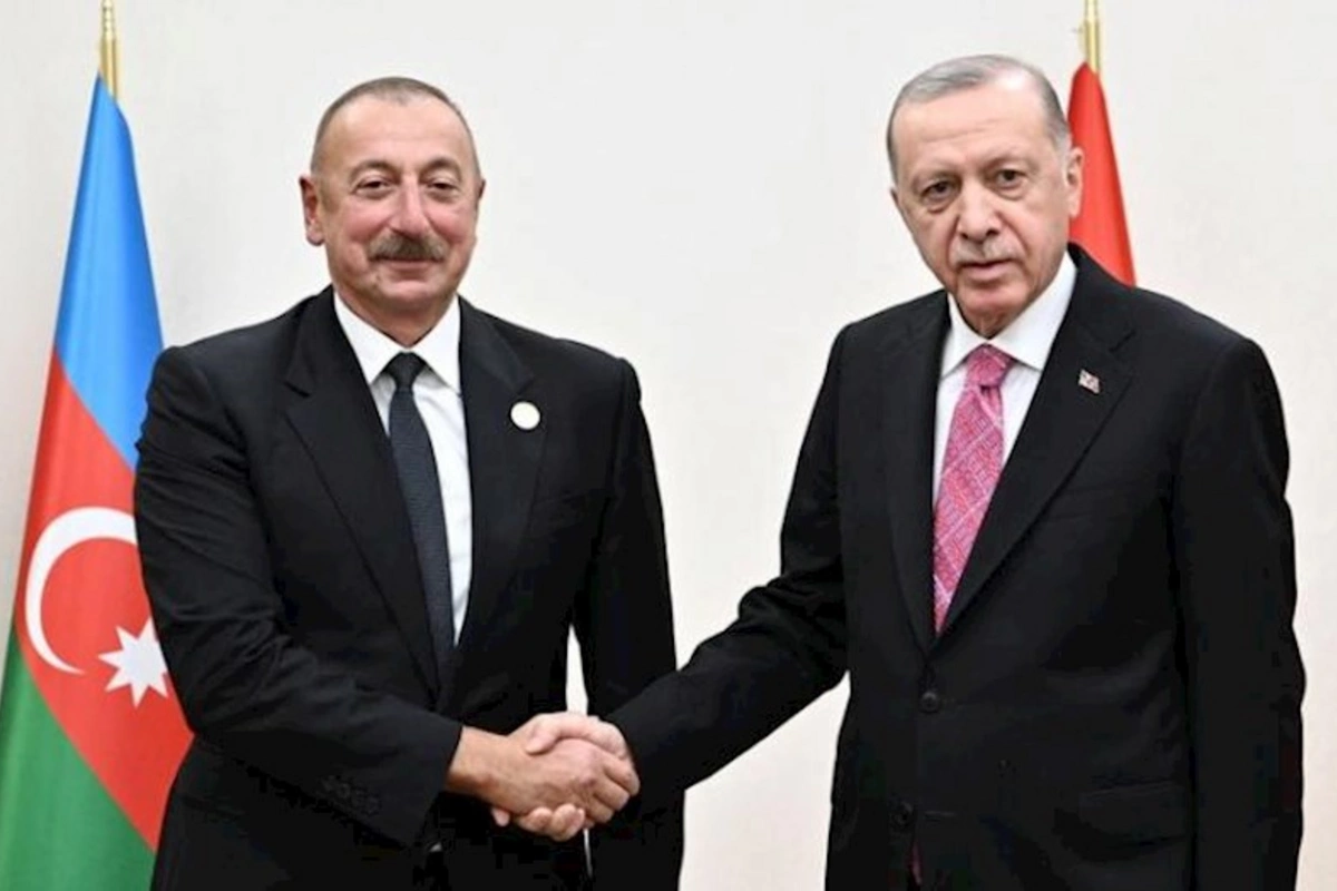 Azərbaycan lideri Türkiyə Prezidentini təbrik etdi