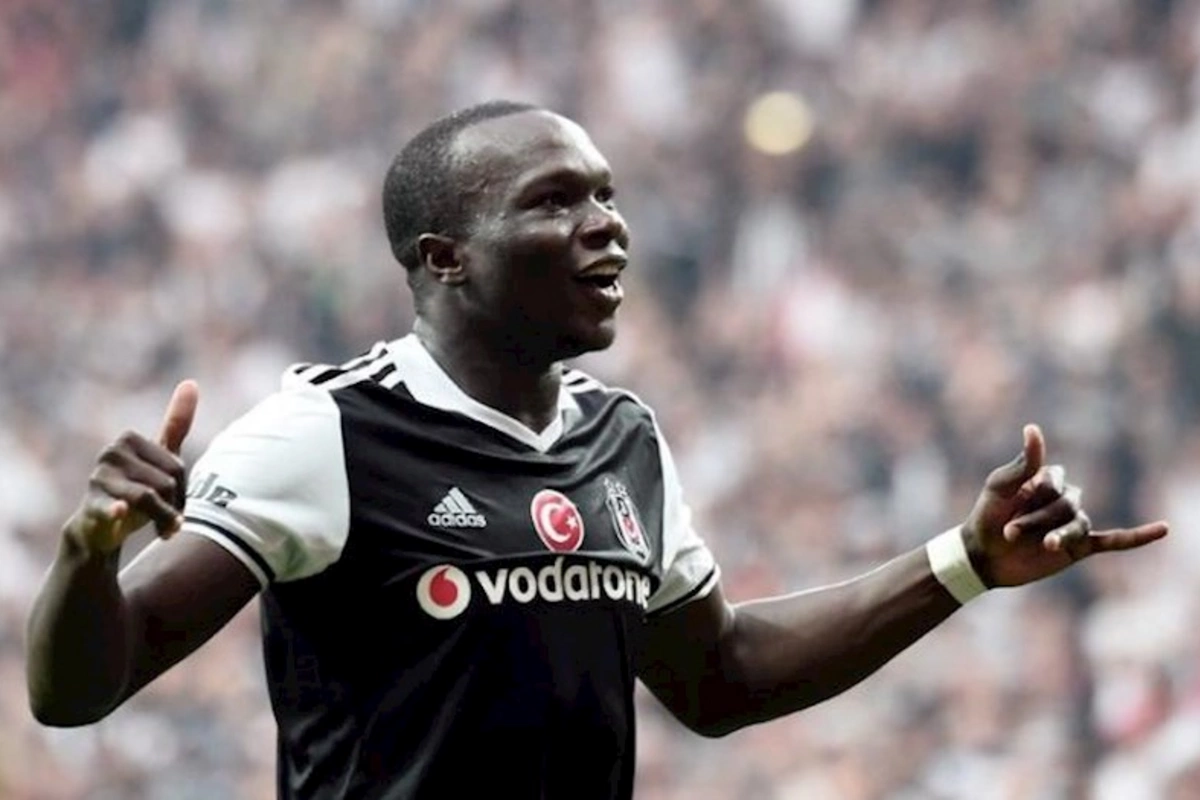 Beşiktaşın futbolçusu xəstəxanaya yerləşdirildi
