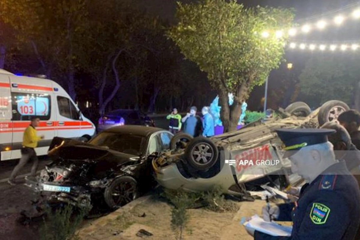 Bakıda 2 avtomobil toqquşub, 5 nəfər xəsarət alıb — FOTO