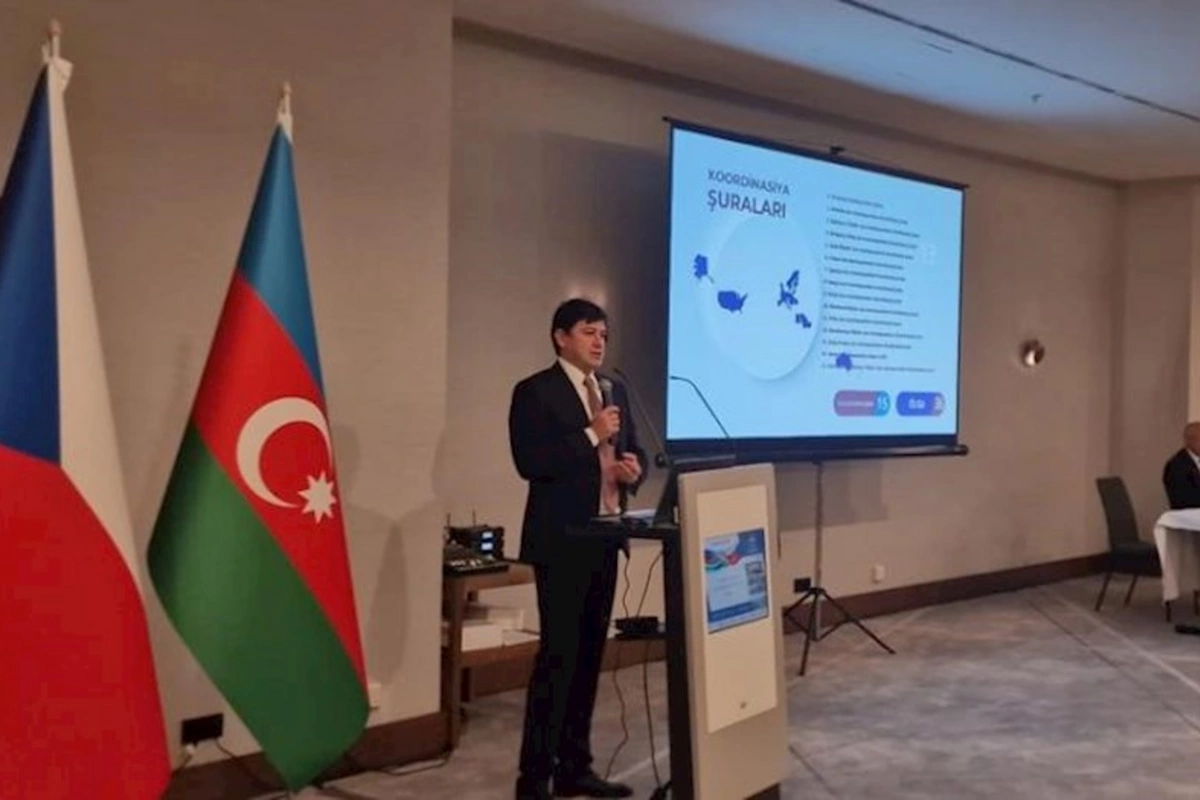 Praqada Azərbaycan icması ilə görüş keçirildi — FOTO