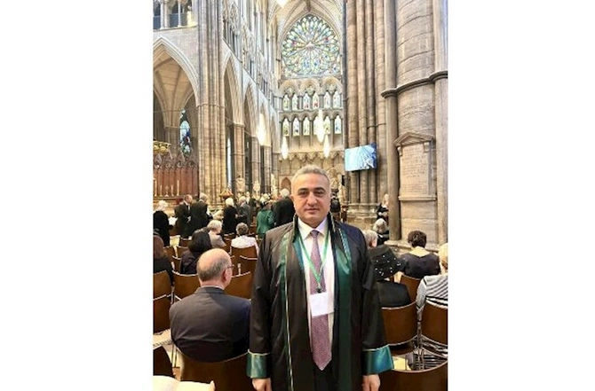 Azərbaycan vəkilləri İngiltərədə “Hüquq İli”nin rəsmi açılışında — FOTOLAR Azərbaycan vəkilləri İngiltərədə “Hüquq İli”nin rəsmi açılışında — FOTOLAR