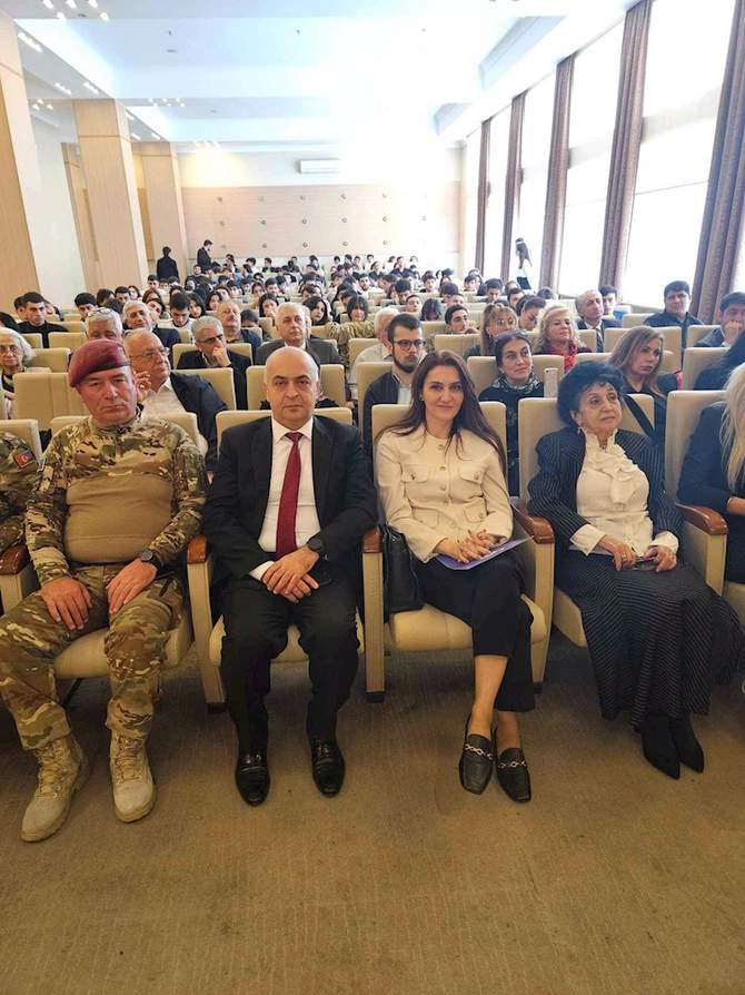 “Qədim İrəvan: Hər daşı bir abidə” sənədli filmin silsilə təqdimat mərasimləri davam edir — FOTOLAR