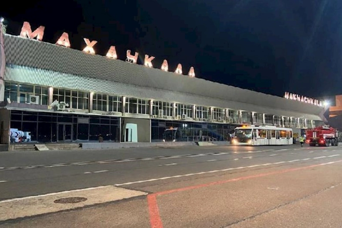 Mahaçqala hava limanı fəaliyyətini bərpa edib