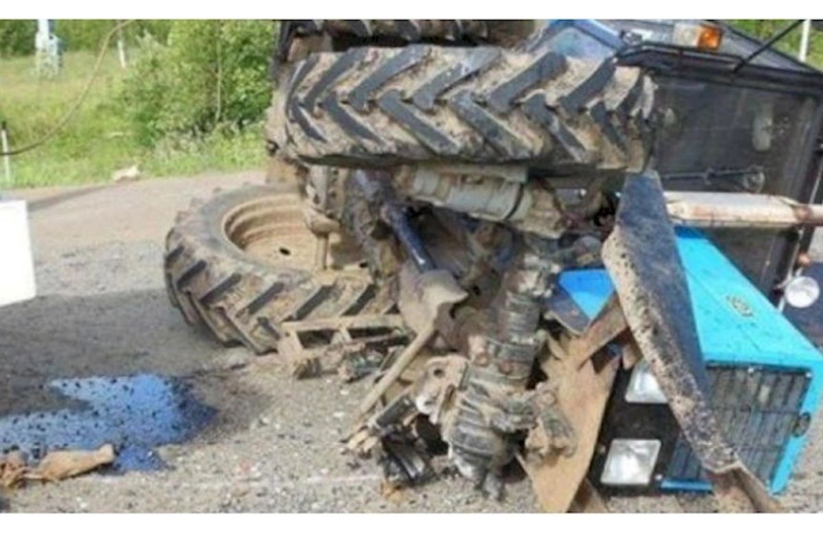 “Mercedes”lə traktor toqquşdu — 2 nəfər öldü