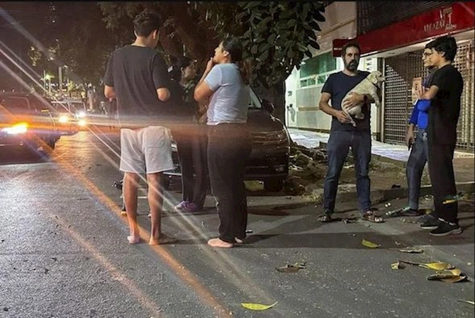 Meksikada güclü zəlzələ: Əhali təşvişə düşdü — FOTO Meksikada güclü zəlzələ: Əhali təşvişə düşdü — FOTO