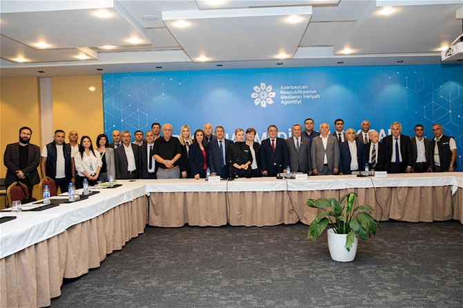 “Regional Medianın İnkişafı” layihəsi çərçivəsində media nümayəndələri ilə növbəti görüş Lənkəran şəhərində keçirilib “Regional Medianın İnkişafı” layihəsi çərçivəsində media nümayəndələri ilə növbəti görüş Lənkəran şəhərində keçirilib