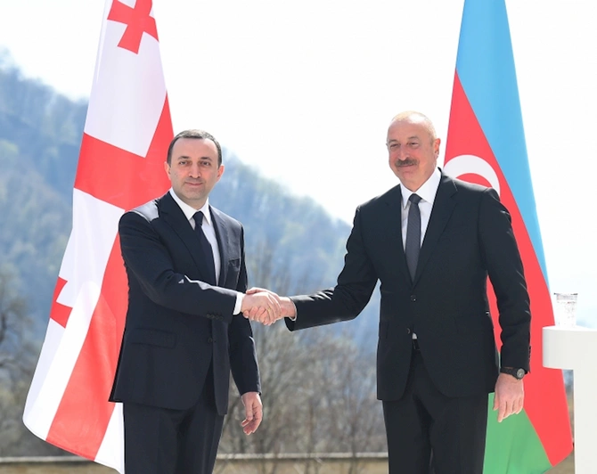 Azərbaycan-Gürcüstan münasibətləri yeni əməkdaşlıq sahələrinin yaranması ilə daha da genişlənir Azərbaycan-Gürcüstan münasibətləri yeni əməkdaşlıq sahələrinin yaranması ilə daha da genişlənir