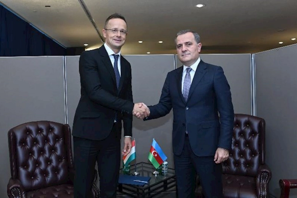 Ceyhun Bayramov macarıstanlı həmkarı ilə görüşəcək