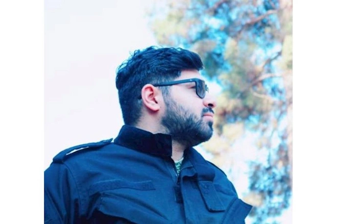 Boltun sürücüsünün hərəkəti videoya çəkildi — Nəvəsi yaşda müştərisinə əxlaqsız təkliflər edir... Boltun sürücüsünün hərəkəti videoya çəkildi — Nəvəsi yaşda müştərisinə əxlaqsız təkliflər edir...
