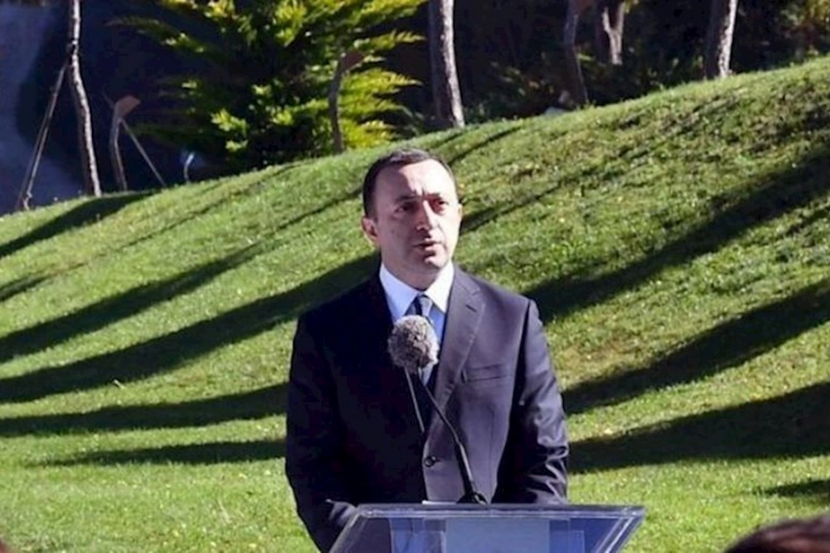Qaribaşvili: “Azərbaycan və Ermənistandakı vəziyyət bizim üçün narahatlıq doğurur”