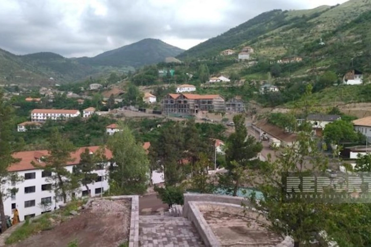 Laçında şəhər infrastrukturunun 80 faizi tamamlanıb, 5 fabrik açılıb, 430 nəfər işlə təmin olunub