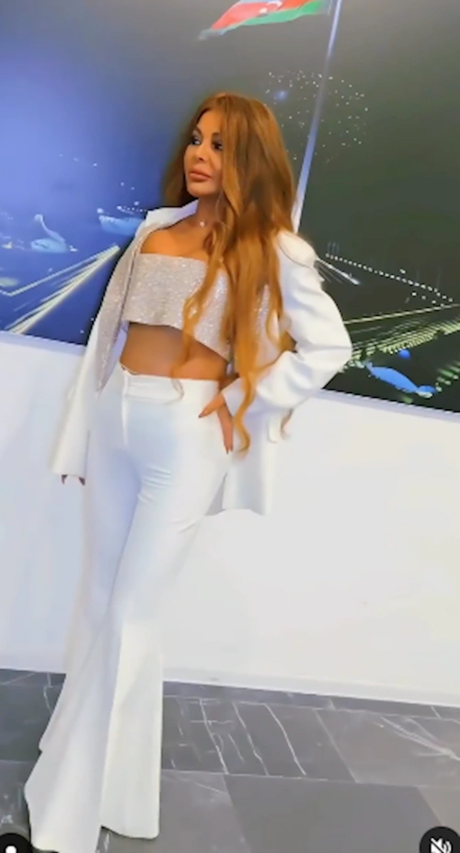 Aygün Kazımovadan yeni FOTOLAR Aygün Kazımovadan yeni FOTOLAR