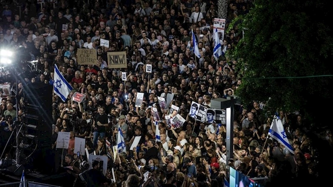 Qəzzada atəşkəs tələb edən israillilər küçələrə çıxdı — FOTOLAR