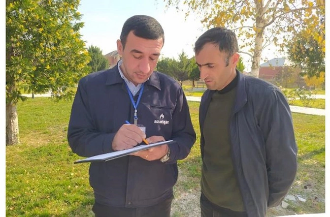 Sayı az, əhatə dairəsi çox olan müraciətlər “Səyyar qəbul otağı”nda Sayı az, əhatə dairəsi çox olan müraciətlər “Səyyar qəbul otağı”nda