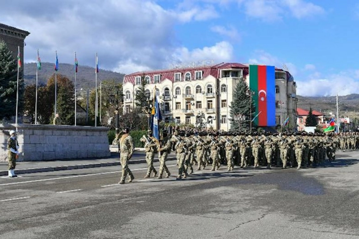 Xankəndində hərbi paradın keçirilməsi Azərbaycanın zəfərinin təntənəsidir