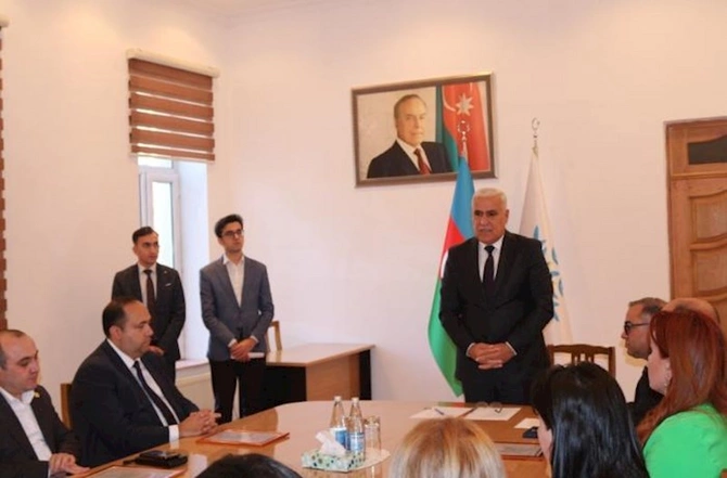 YAP Xətai rayon təşkilatında bir qrup partiya fəalları ilə növbəti görüş keçirildi — FOTOLAR