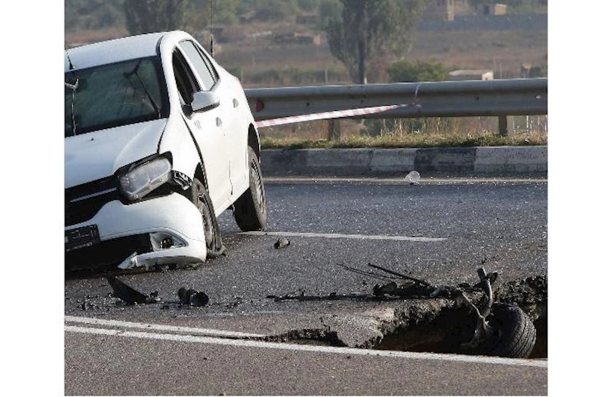 Dəhşətli yol qəzasında 2 nəfər öldü, 4 nəfər yaralandı