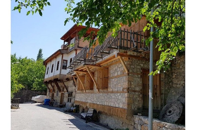 Dünyada ikinci olan kanyonu ilə məşhur turizm məkanı — Atatürkün adını verdiyi Kemaliye...