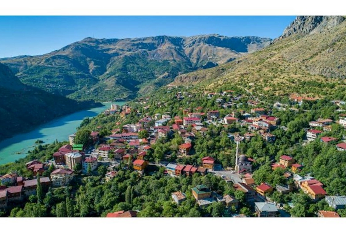 Dünyada ikinci olan kanyonu ilə məşhur turizm məkanı — Atatürkün adını verdiyi Kemaliye...