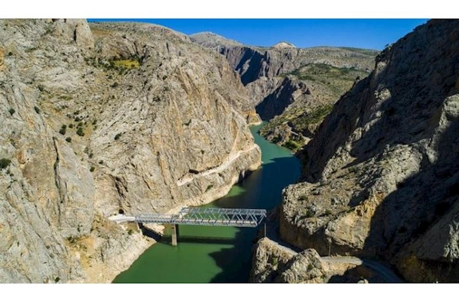 Dünyada ikinci olan kanyonu ilə məşhur turizm məkanı — Atatürkün adını verdiyi Kemaliye...