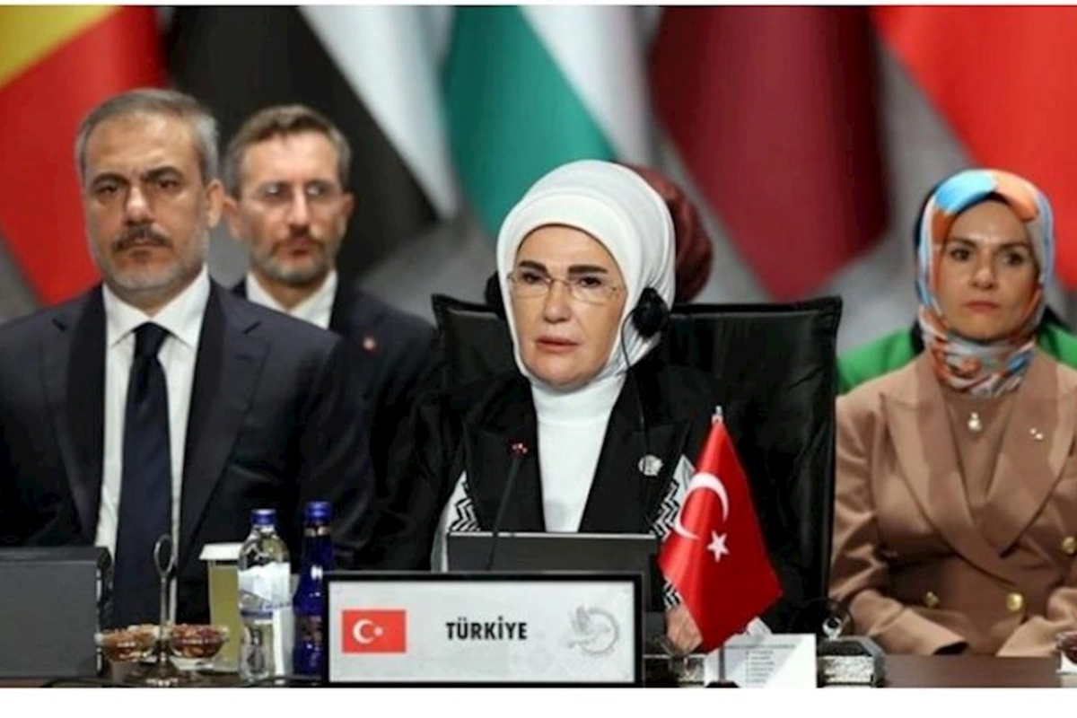 Əminə Ərdoğan: “Qəzza bu gün naməlum uşaqlar şəhəridir” — FOTO