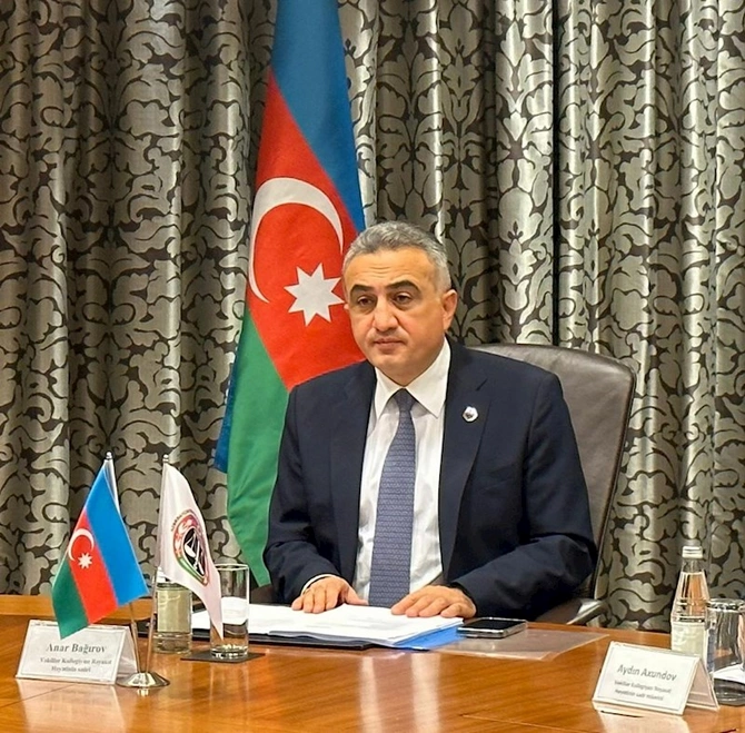 Vəkillər Kollegiyası Rəyasət Heyətinin növbəti iclası keçirilib — FOTOLAR