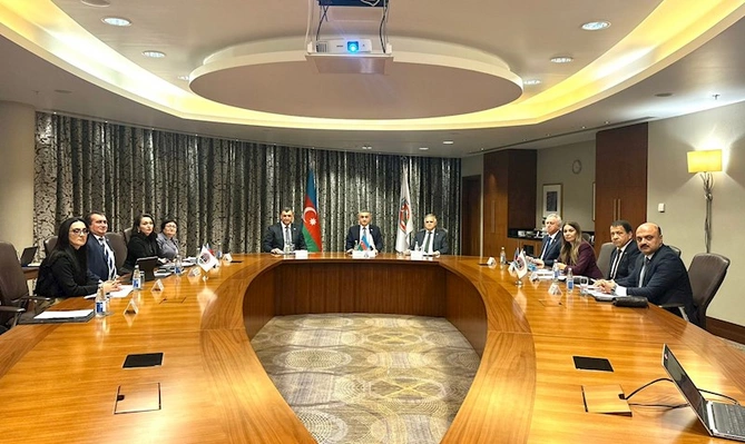 Vəkillər Kollegiyası Rəyasət Heyətinin növbəti iclası keçirilib — FOTOLAR