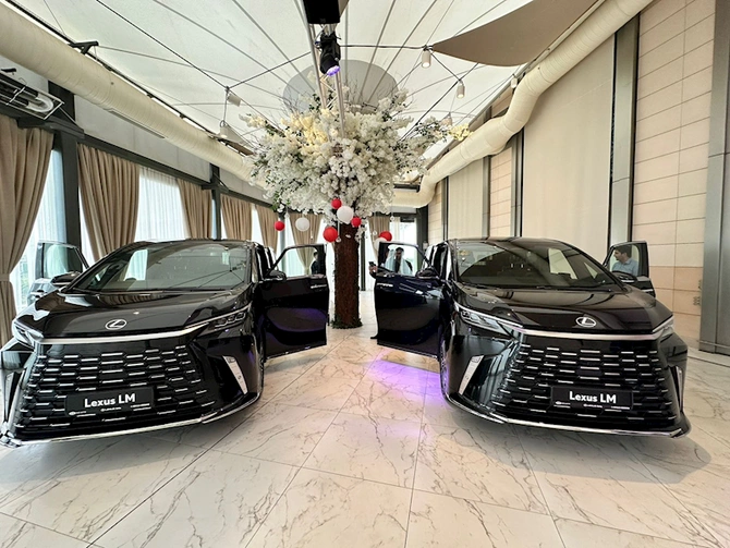 Lexus LM modeli təqdim edildi — Azərbaycanda 2 VERSİYADA (FOTOLAR)