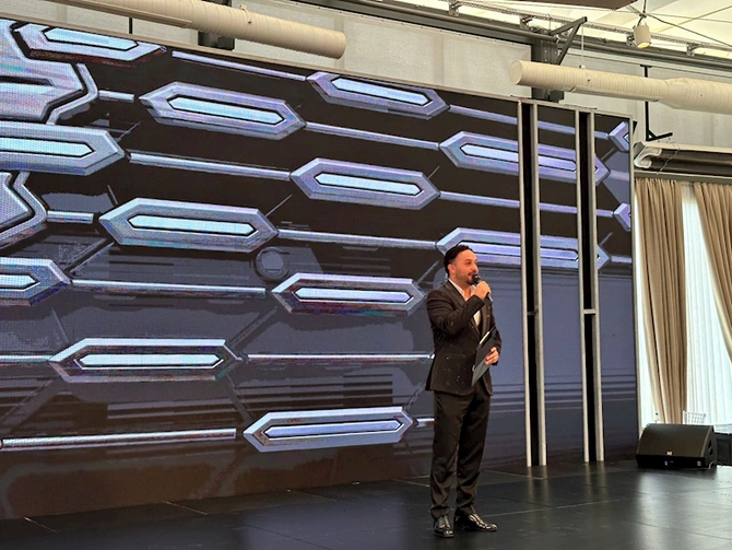Lexus LM modeli təqdim edildi — Azərbaycanda 2 VERSİYADA (FOTOLAR)