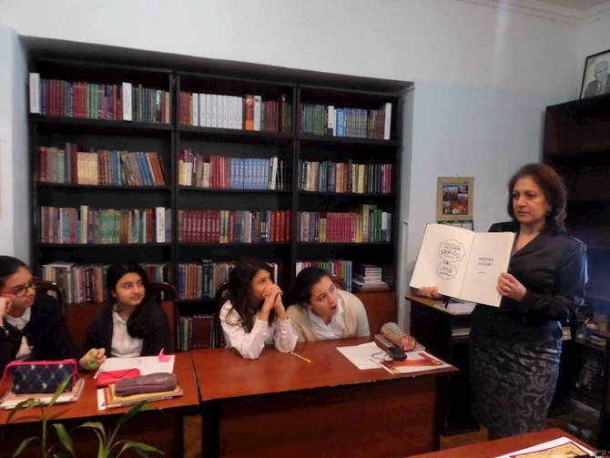 Birlik və dirçəliş günü: “Azadlıq hərəkatı Azərbaycan xalqına ilk dəfə onun dərdini anlatdı, mübarizə yolunu göstərdi”