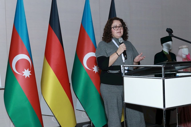 Almaniyada Azərbaycanlı Həkimlərin II Forumu müzakirələrlə davam edib
