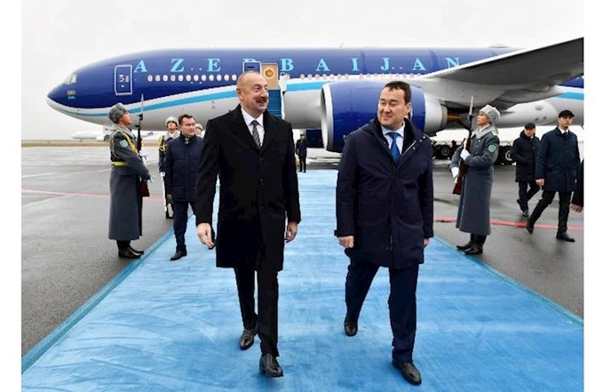 İlham Əliyev Qazaxıstana getdi
