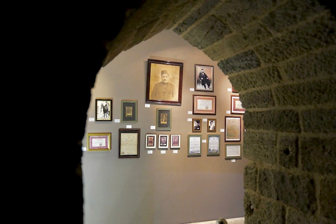 İçərişəhərdə unikal sərgi — Sakinlərin qədim əşyaları nümayiş olunur (FOTOLAR)