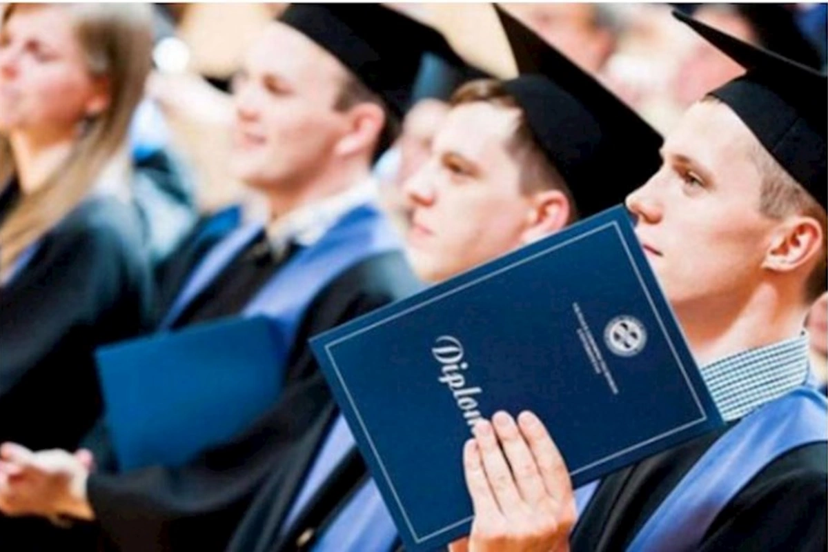 İnsanlar uğurlu karyeranın açarını universitetlərdə görürlər, amma... — AÇIQLAMA