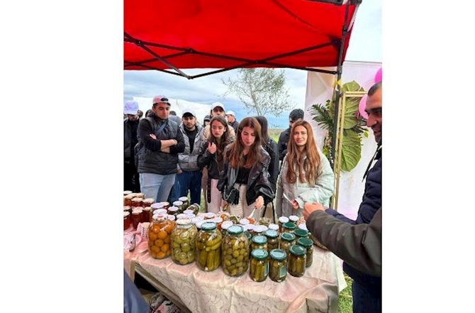 Flaminqo festivalı — Təbiətlə insanın vəhdəti (FOTOLAR) Flaminqo festivalı — Təbiətlə insanın vəhdəti (FOTOLAR)