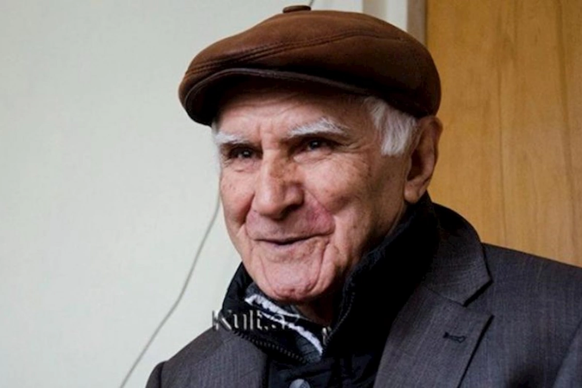 “Azərbaycanda indi yazıçı, şair yoxdur” — Əlisa Nicat