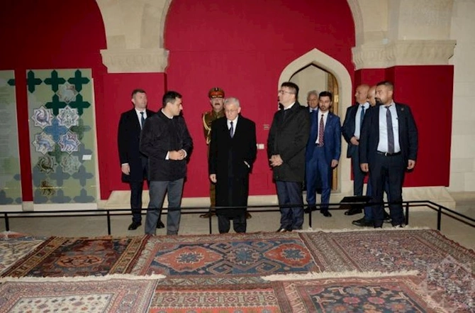 İraq Prezidenti İçərişəhərdə — FOTOLAR