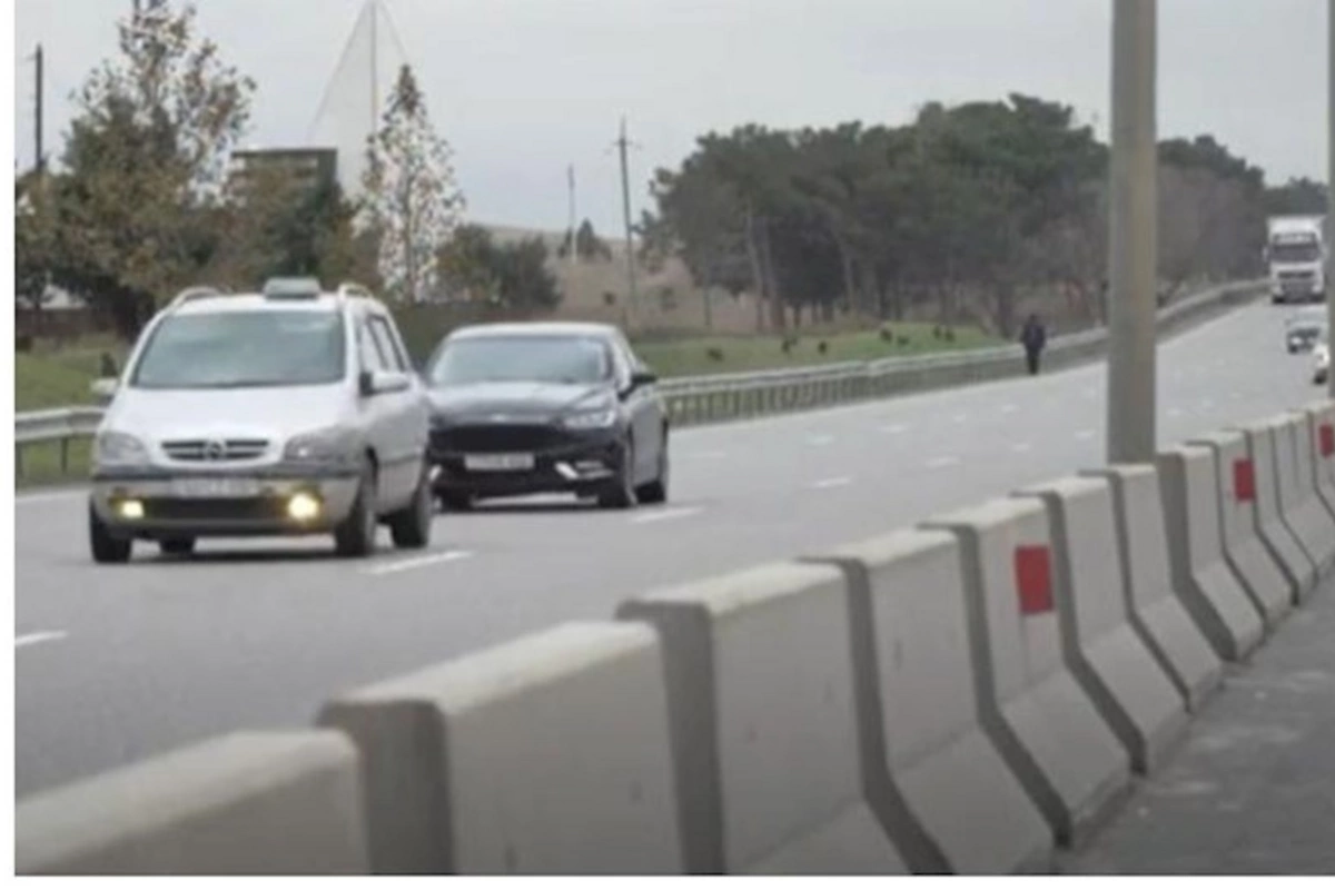 Bəzi yollarda beton arakəsmələr düzgün quraşdırılmayıb? — VİDEO
