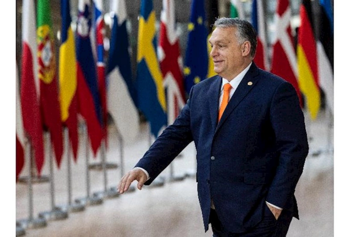 Viktor Orban Azərbaycana gəlir