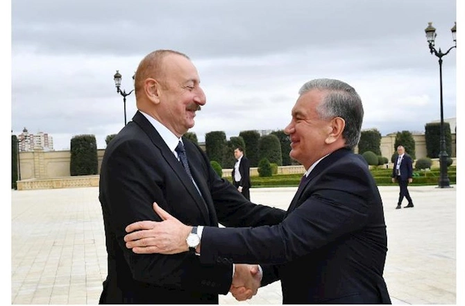 Prezident özbəkistanlı həmkarı ilə görüşüb — FOTOLAR Prezident özbəkistanlı həmkarı ilə görüşüb — FOTOLAR