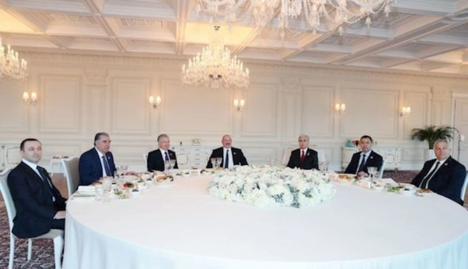 SPECA-nın sammitində iştirak edən liderlərin şərəfinə İlham Əliyevin adından rəsmi nahar verilib — FOTOLAR