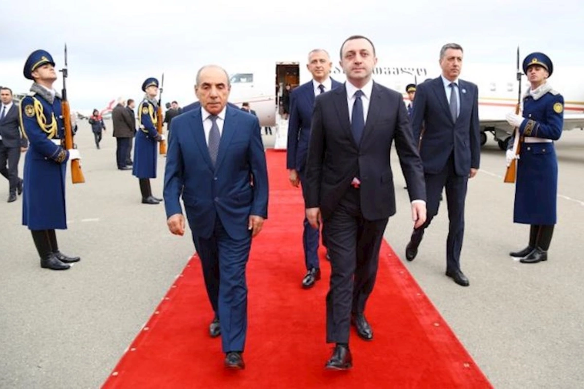 Qaribaşvili Azərbaycana gəldi — FOTO (YENİLƏNİB)