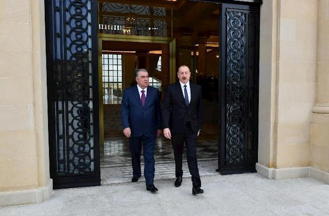Azərbaycan və Tacikistan prezidentləri görüşdü — FOTOLAR