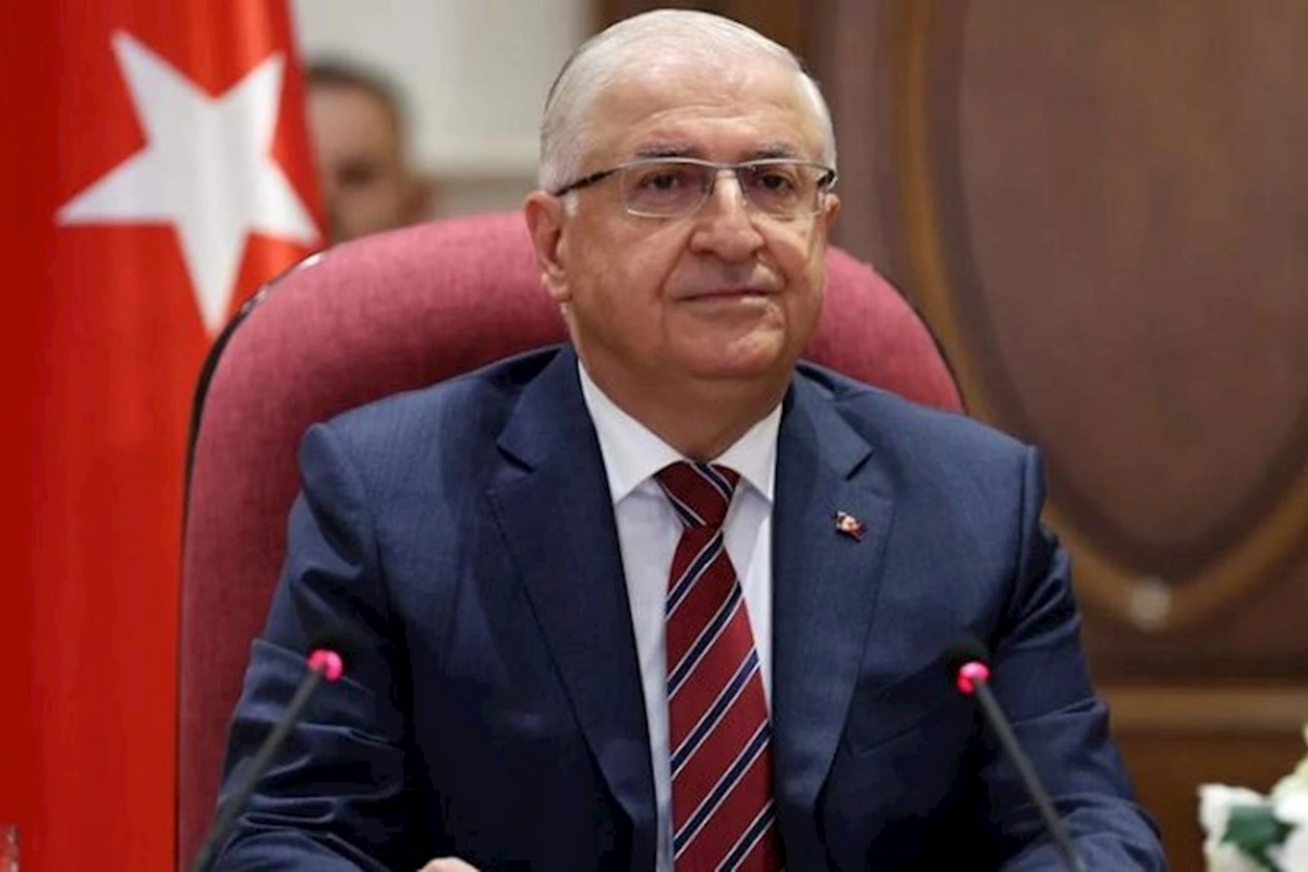 Türkiyə müdafiə naziri Azərbaycana səfərə gəlib