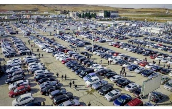 Bazarda bu maşınlara alıcı tapılmır — Açıqlama