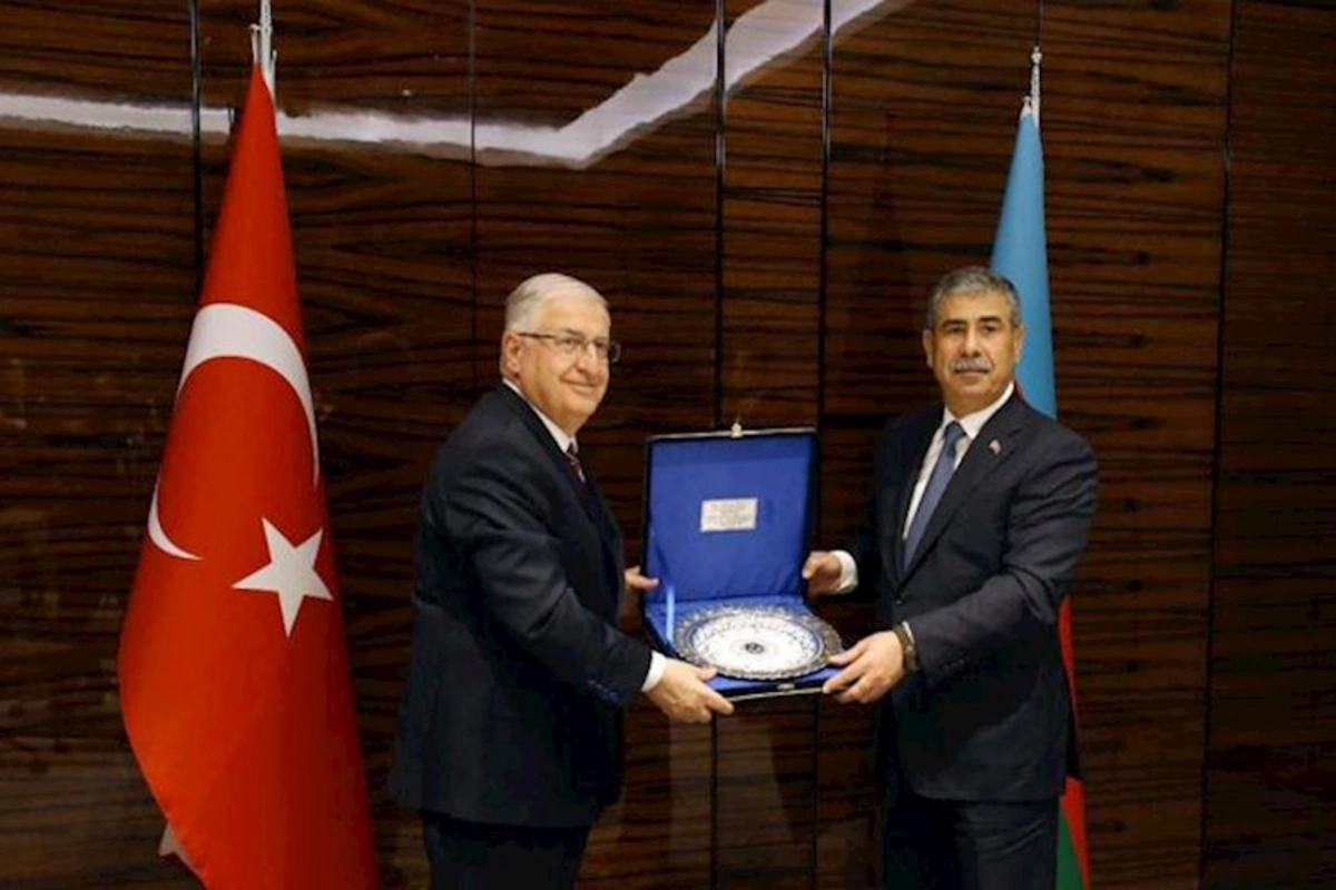 Zakir Həsənov Yaşar Güler ilə görüşdü