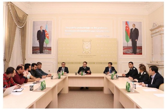 Baş Prokurorluqda media nümayəndələri üçün interaktiv təlim keçirildi — FOTOLAR Baş Prokurorluqda media nümayəndələri üçün interaktiv təlim keçirildi — FOTOLAR