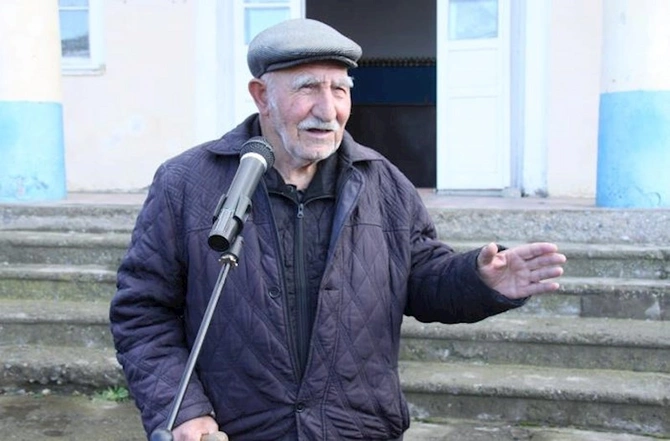“Açıq mikrofon” Quşçu kəndində — FOTO
