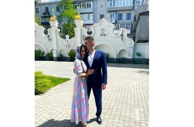Budanovun arvadını və bir neçə işçisini zəhərləyiblər — YENİLƏNİB (FOTO)